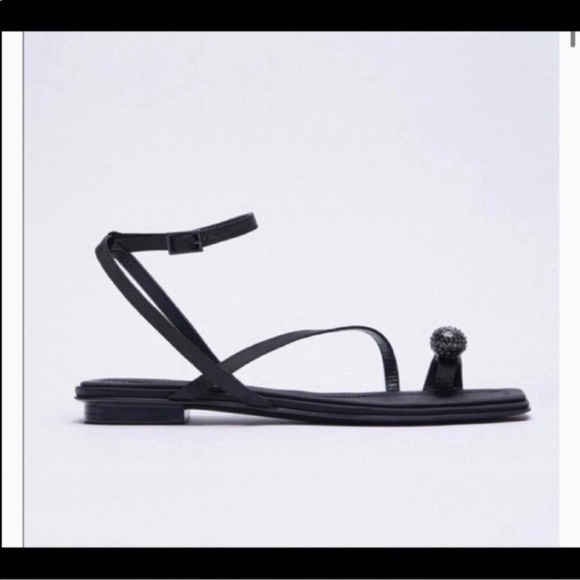 Zara Black Minimalist Sandals NWOT - Picture 2 of 7